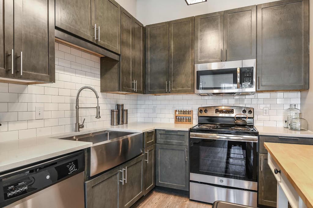 Aero on 24th property photo 7