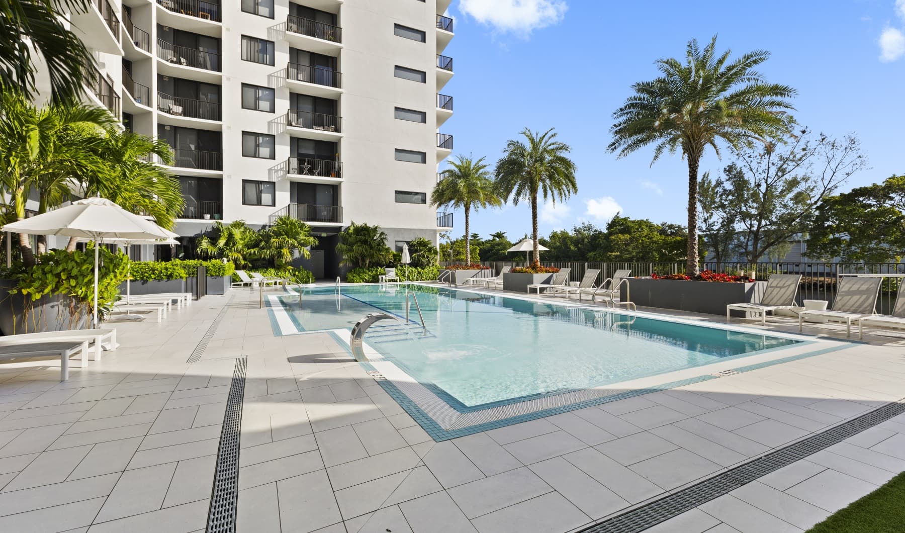 Oasis Pointe property photo 2