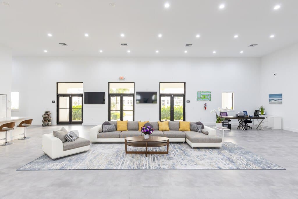 Southern Villas Townhomes property photo 4