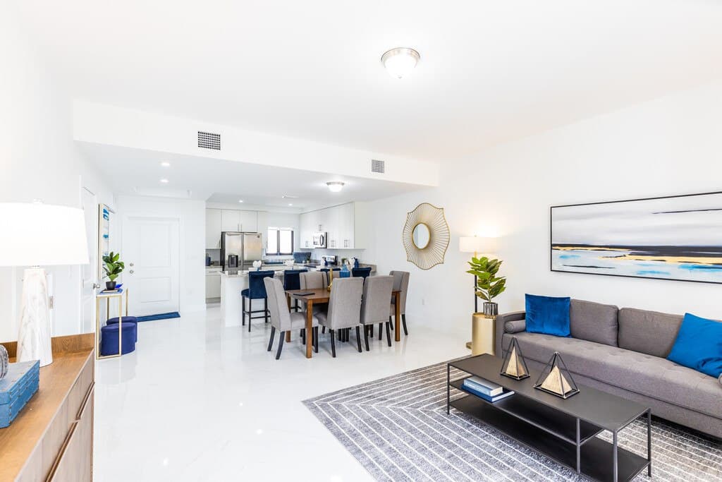 Southern Villas Townhomes property photo 3